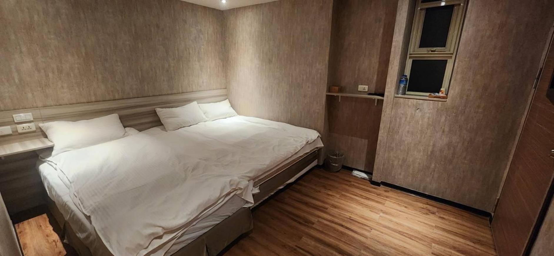 Smile Comma Bed & Breakfast Тайпей Екстериор снимка