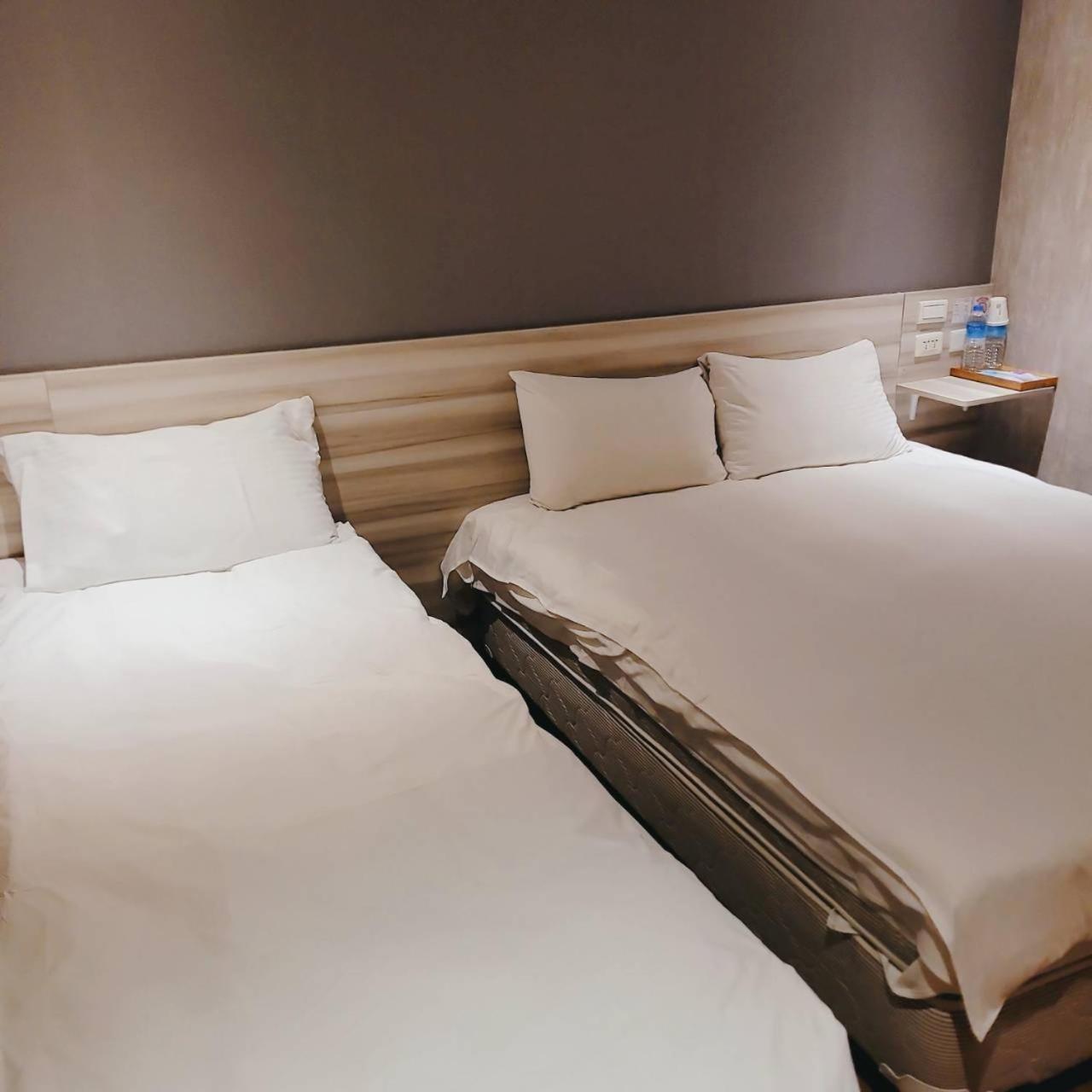 Smile Comma Bed & Breakfast Тайпей Екстериор снимка